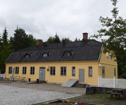 13 Og den gamle skysstasjonen fra Lysaker